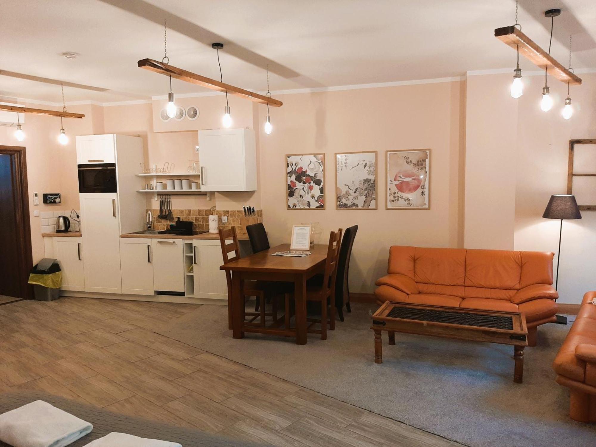Drzewna Apartamenty-Drzewna Ζιελόνα Γκόρα Εξωτερικό φωτογραφία