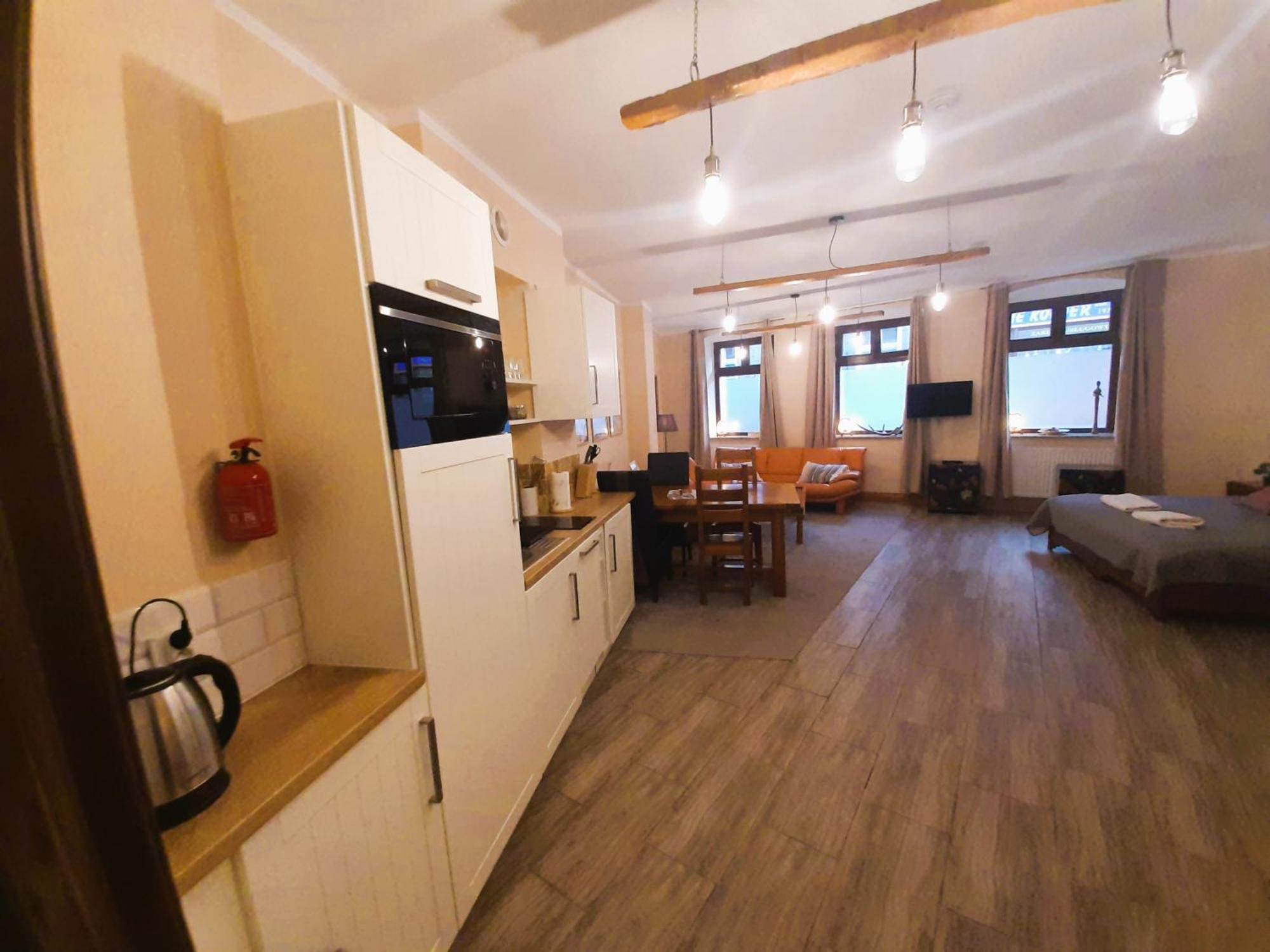 Drzewna Apartamenty-Drzewna Ζιελόνα Γκόρα Εξωτερικό φωτογραφία