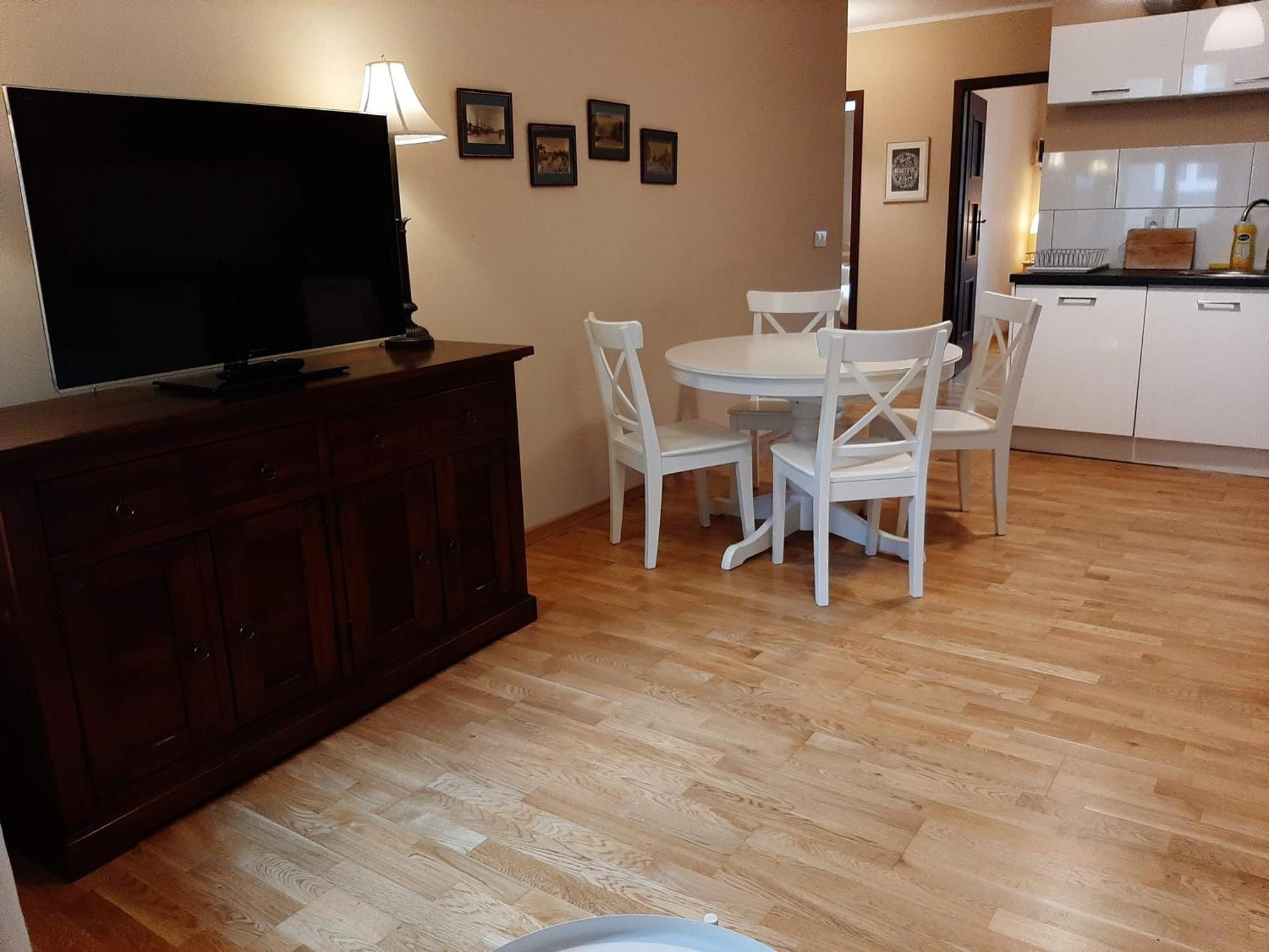 Drzewna Apartamenty-Drzewna Ζιελόνα Γκόρα Εξωτερικό φωτογραφία