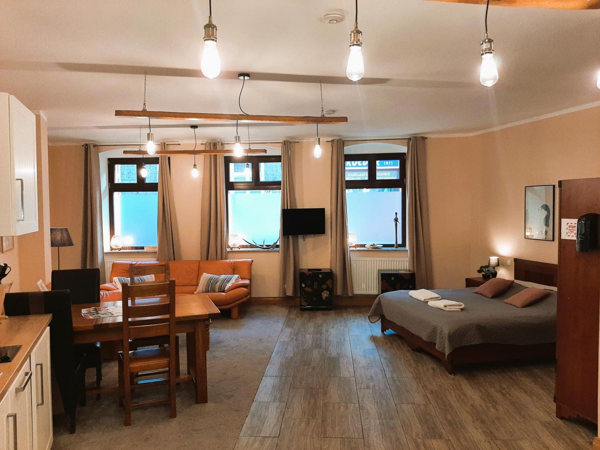 Drzewna Apartamenty-Drzewna Ζιελόνα Γκόρα Εξωτερικό φωτογραφία