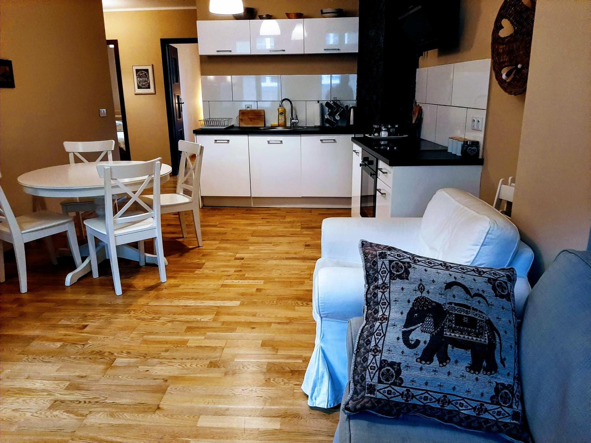 Drzewna Apartamenty-Drzewna Ζιελόνα Γκόρα Εξωτερικό φωτογραφία